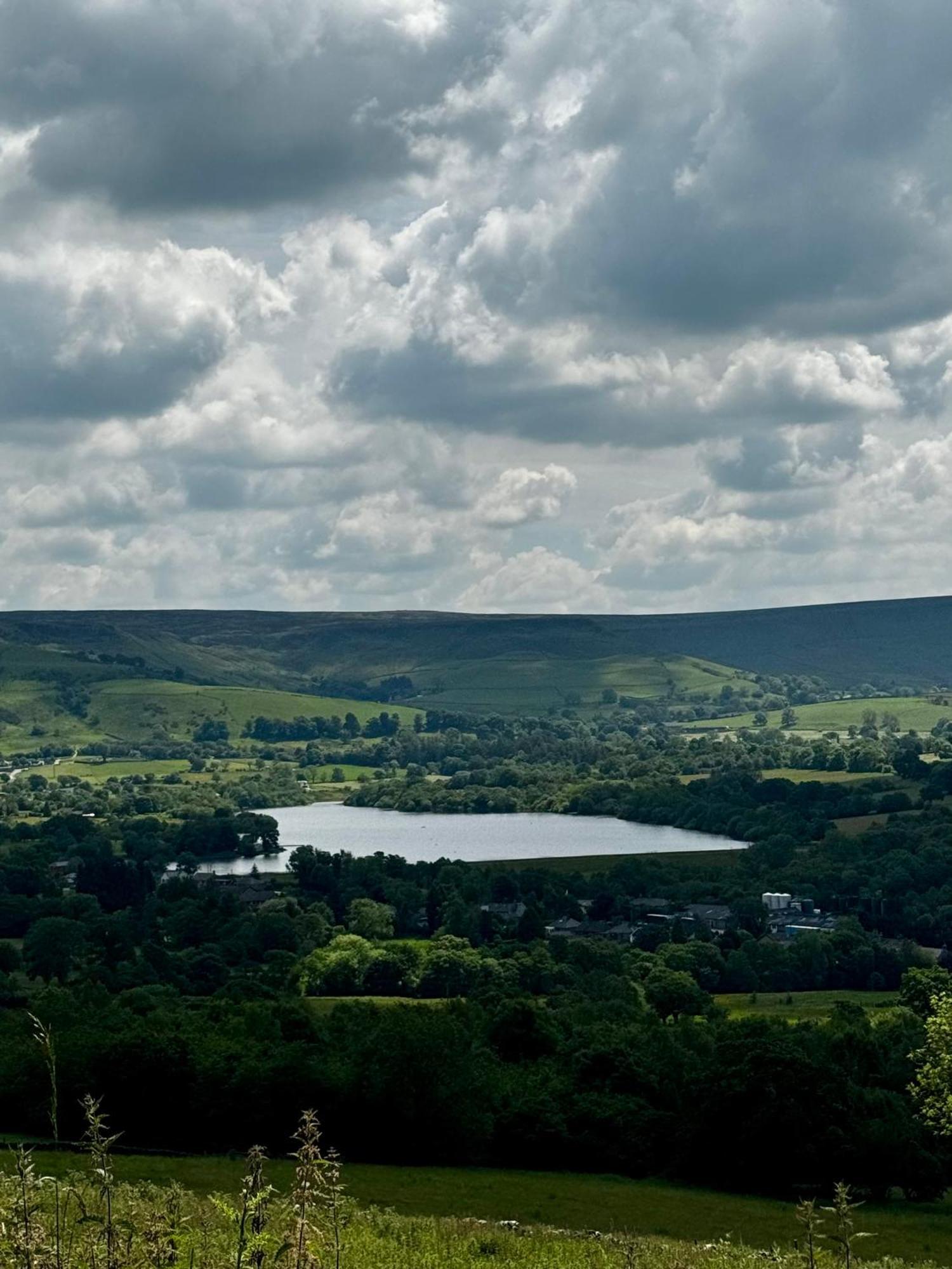 Vila Lyndale Taxal Exteriér fotografie