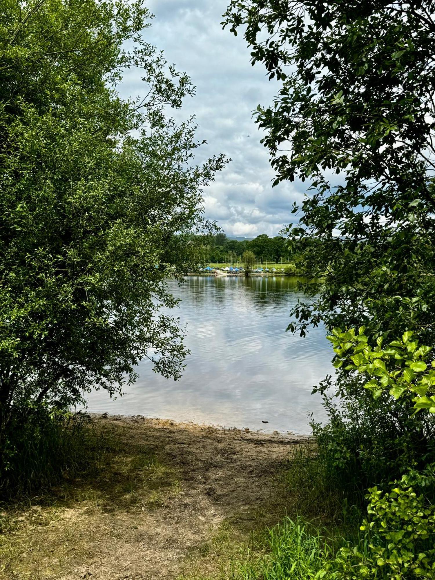 Vila Lyndale Taxal Exteriér fotografie